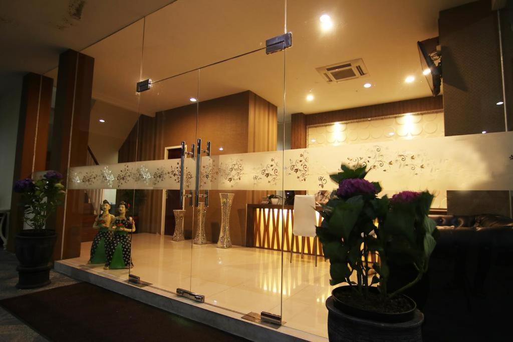 Bluebells Syariah 3* Malang
