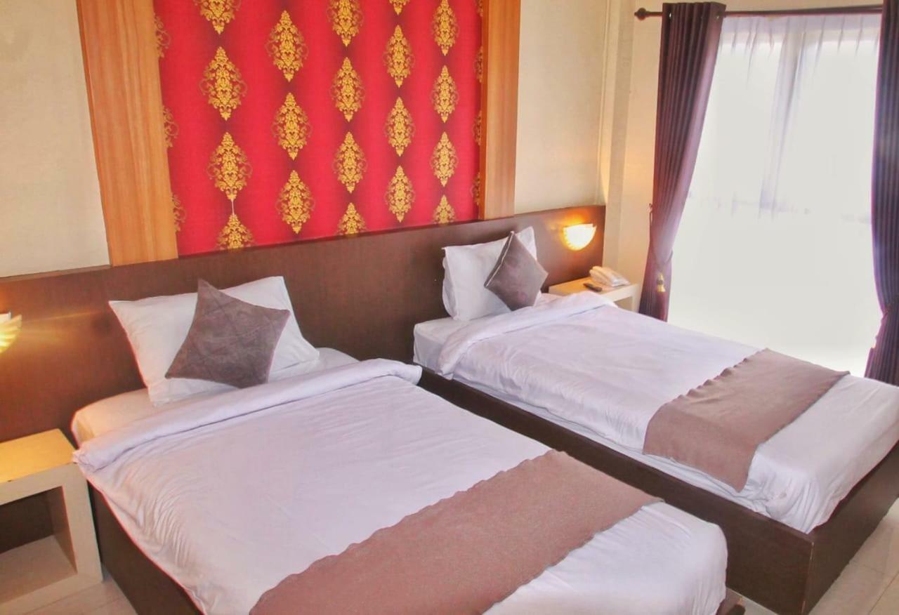 Bluebells Syariah Hotel 3*